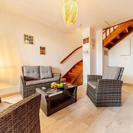 Le Fare De Lilizoe Apartment Le Bois de Nefles  ภายนอก รูปภาพ